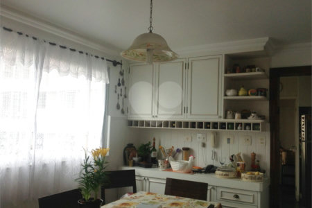 Apartamento à venda com 4 quartos, sendo 3 suítes, em Campo Belo, São Paulo, SP