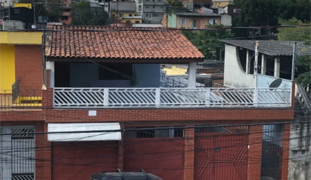 Casa à venda com 5 quartos, sendo 1 suíte, em Parque Fernanda, São Paulo, SP