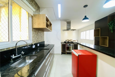 Apartamento à venda com 3 quartos, sendo 1 suíte, em Baeta Neves, São Bernardo do Campo, SP