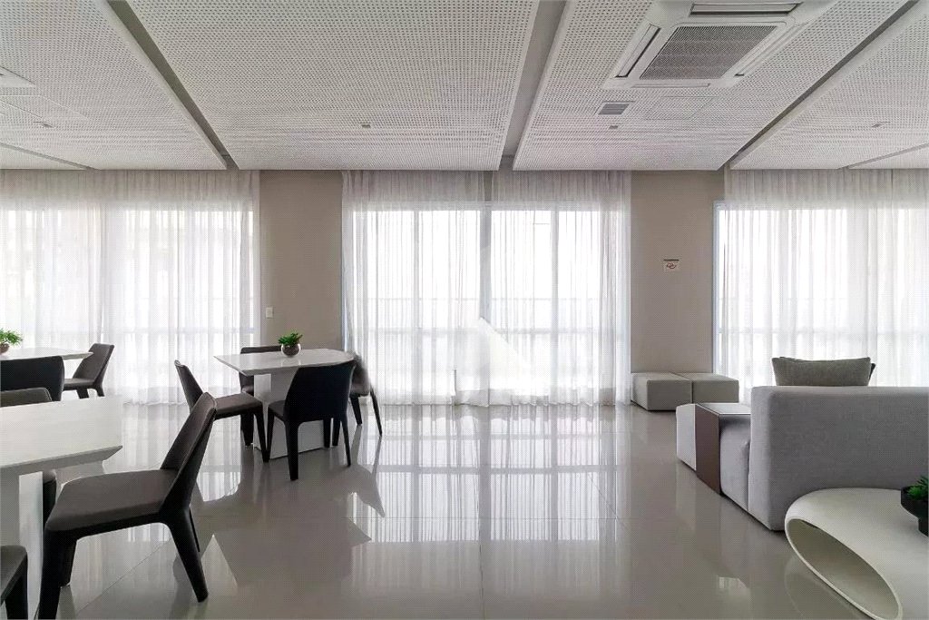 Apartamento à venda com 1 suíte em Campo Belo, São Paulo, SP