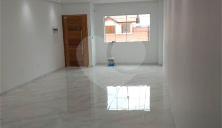 Casa à venda com 3 suítes no condomínio Severino Coelho, São Paulo - SP