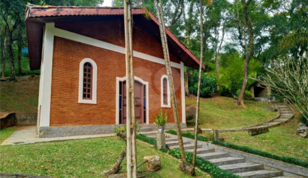 Chácara à venda com 2 quartos em Itapetinga, Atibaia, SP