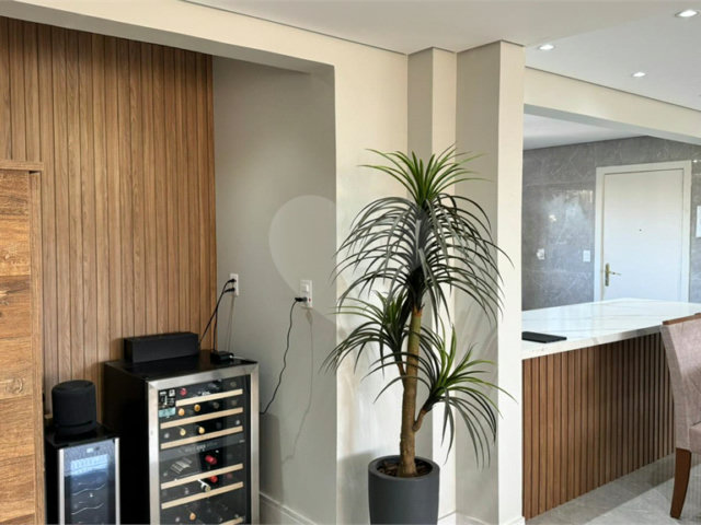 Apartamento à venda com 3 quartos, sendo 1 suíte,  em Barro Branco (zona Norte), São Paulo, SP