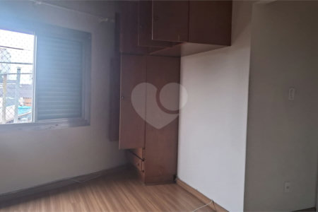 Apartamento à venda com 3 quartos, sendo 1 suíte,  em Cambuci, São Paulo, SP