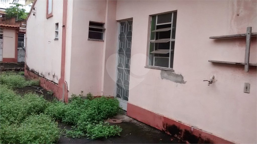 Casa Térrea à venda com 3 quartos em Tomazinho, São João de Meriti, RJ