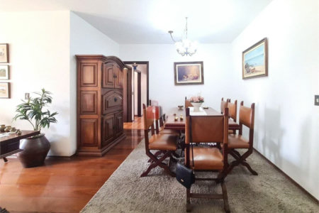 Apartamento à venda com 3 quartos, sendo 1 suíte, em Jardim das Acácias, São Paulo, SP
