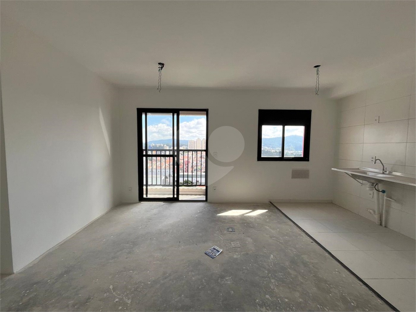 Apartamento à venda com 2 quartos, sendo 1 suíte, em Vila Mazzei, São Paulo, SP