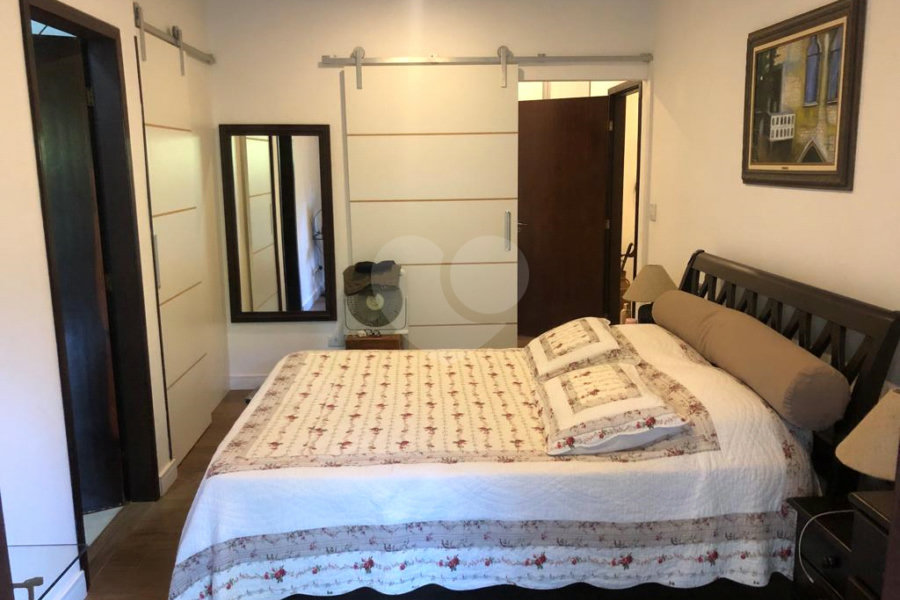 Casa à venda com 3 suítes no condomínio Sausalito, Mairiporã - SP