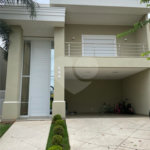 Casa à venda com 4 suítes no condomínio Basel, Campinas - SP