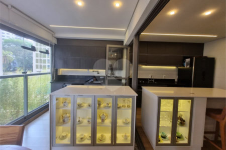 Apartamento à venda com 2 quartos, sendo 1 suíte, em Vila Mariana, São Paulo, SP