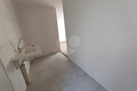 Apartamento à venda com 2 quartos em Inhoaíba, Rio de Janeiro, RJ