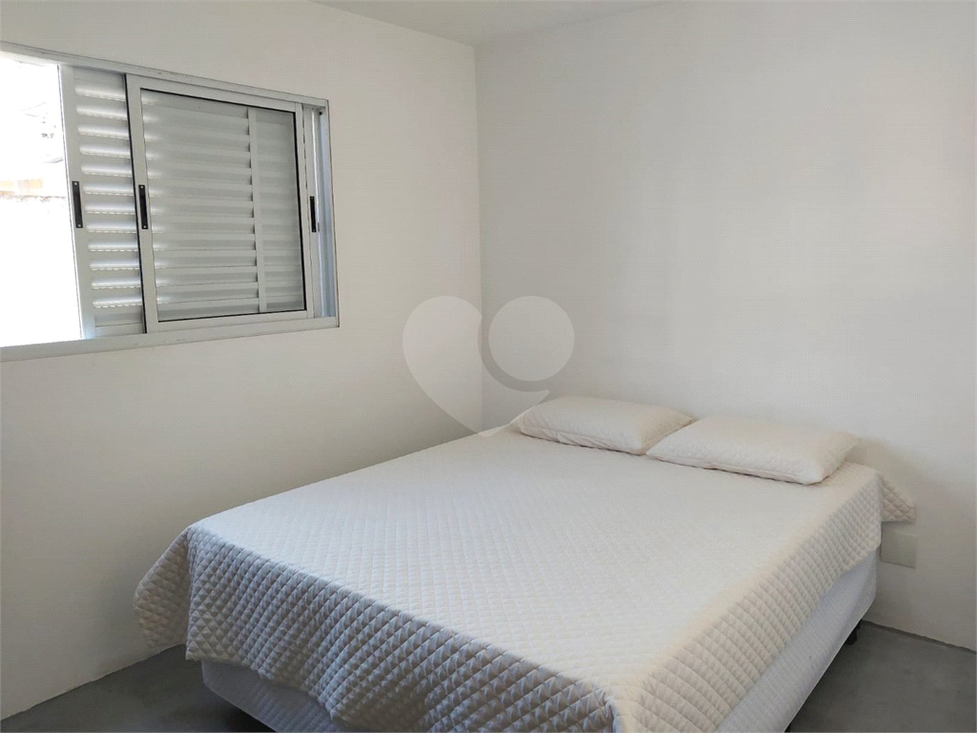 Casa à venda com 5 quartos, sendo 2 suítes,  em Jardim Bonfiglioli, São Paulo, SP