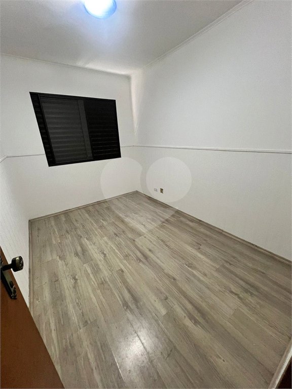 Casa à venda com 3 quartos, sendo 1 suíte, em Conjunto Residencial Vista Verde, São Paulo, SP