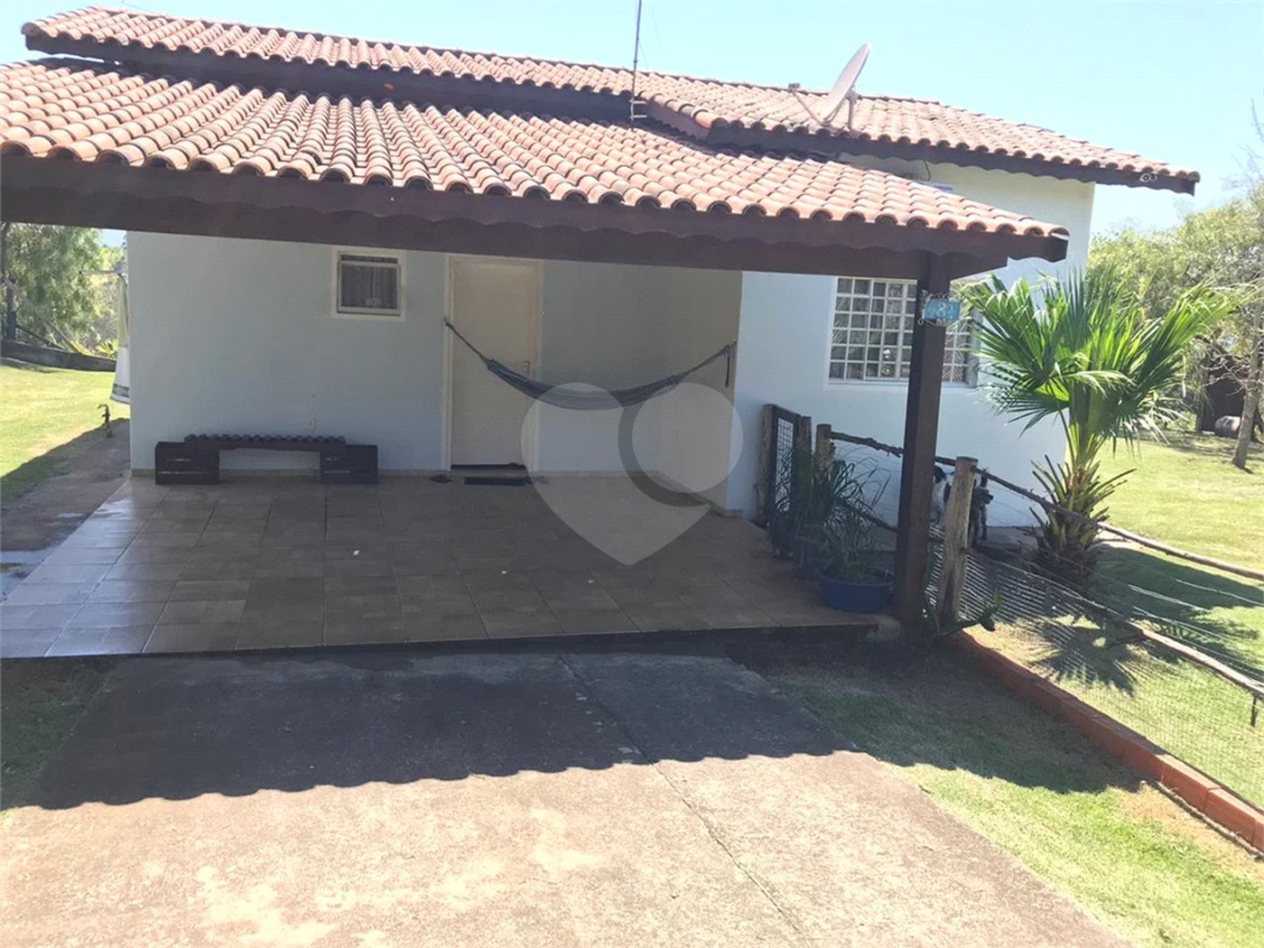Chácara à venda com 4 quartos, sendo 3 suítes, em Monterrey, Louveira, SP