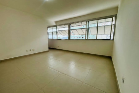 Apartamento com 2 dormitórios à venda, 85 m² por R$ 680.000,00 - Pompéia - Santos/SP