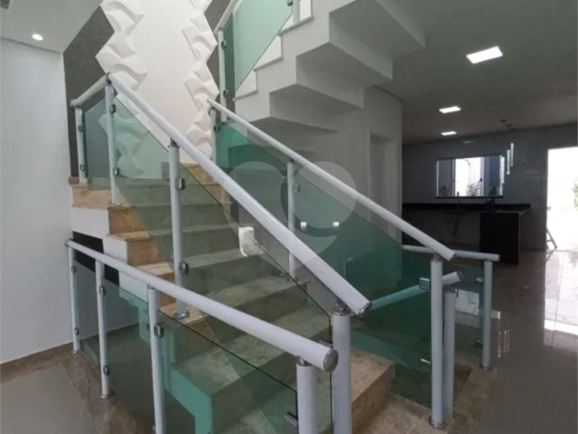 Sobrado à venda com 3 quartos, sendo 1 suíte,  em Pirituba, São Paulo, SP