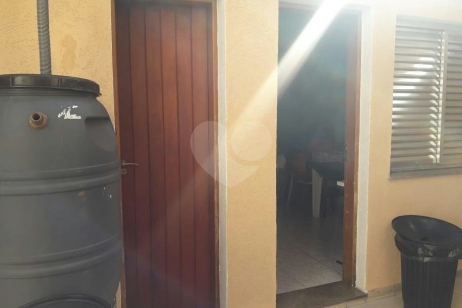 Sobrado à venda com 3 quartos, sendo 1 suíte, em Parque Novo Mundo, São Paulo, SP