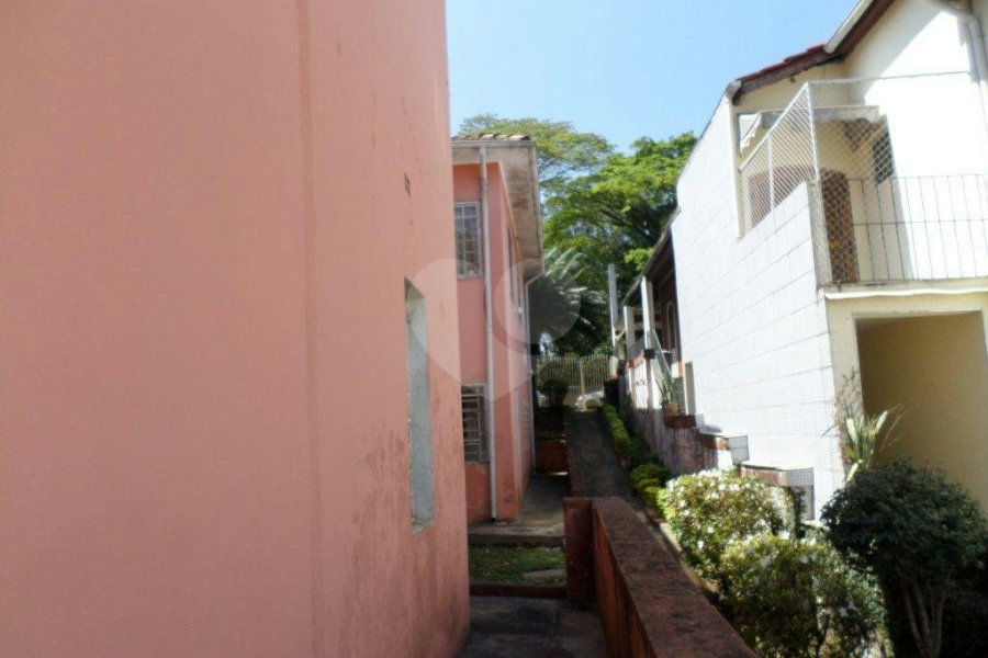 Sobrado à venda com 6 quartos em Jardim Floresta, São Paulo, SP