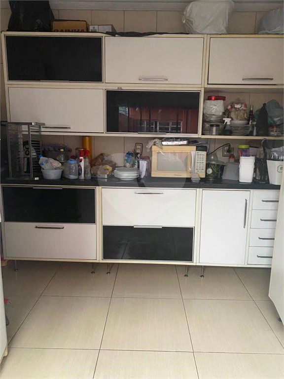 Sobrado à venda com 3 quartos, sendo 1 suíte, em Vila Augusta, Guarulhos, SP