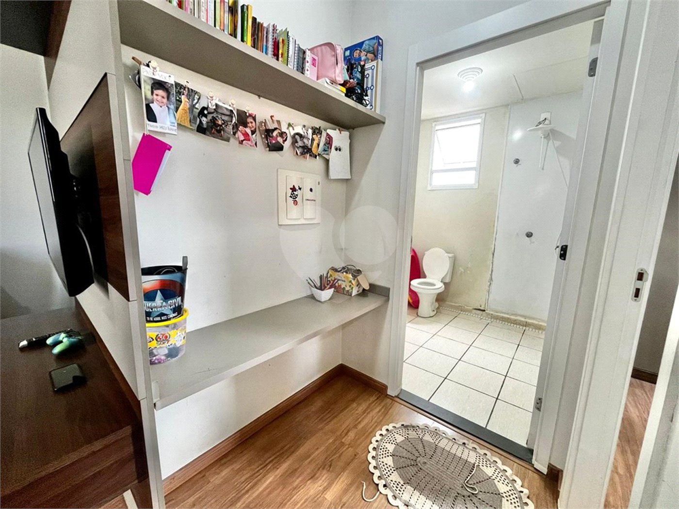 Casa à venda com 2 quartos, sendo 1 suíte,  no condomínio Residencial Jasmin, Itapetininga - SP