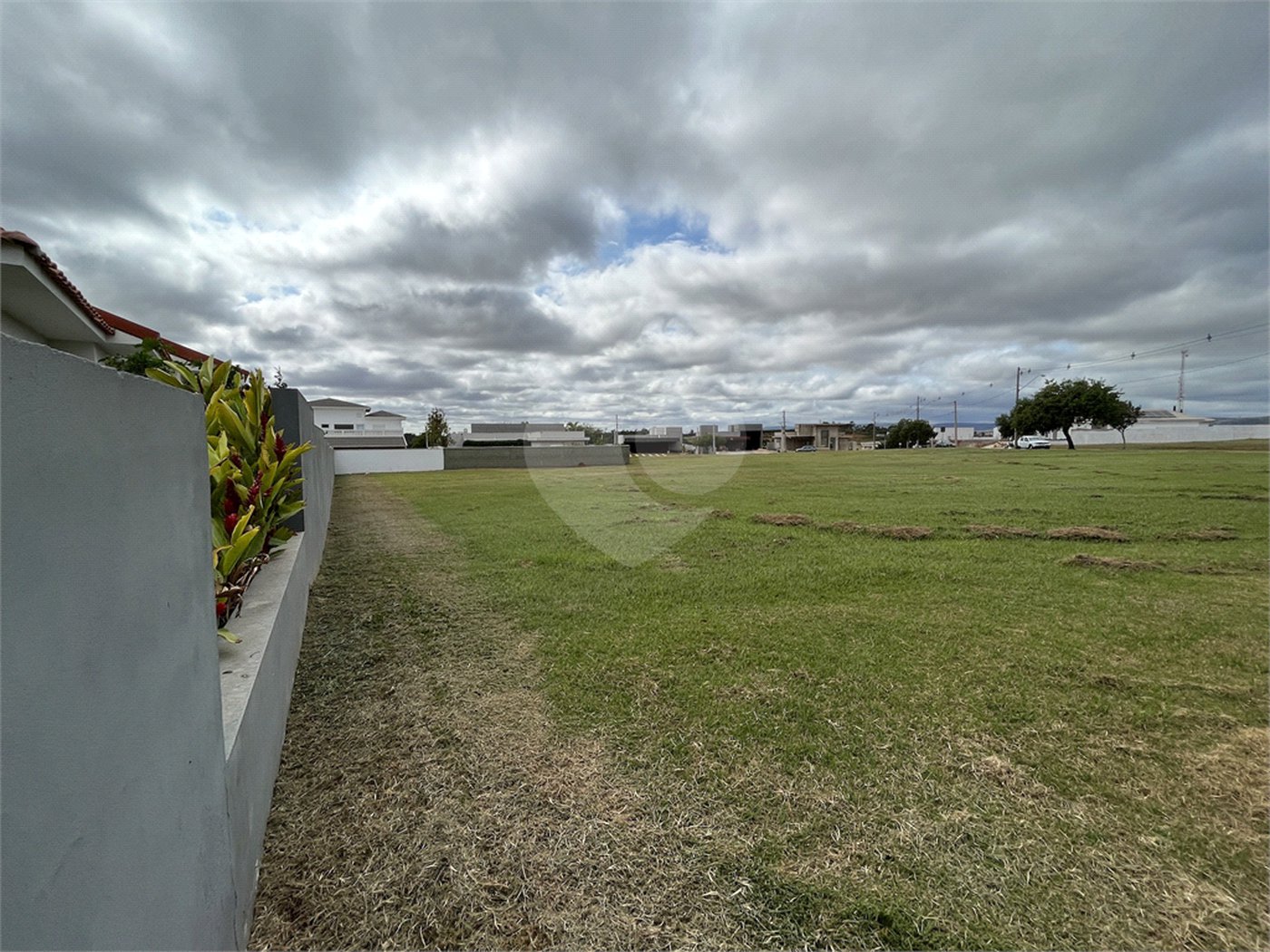 Terreno à venda no condomínio Fazenda Jequitibá, Sorocaba - SP
