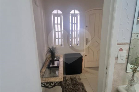 Sobrado à venda com 3 quartos, sendo 1 suíte,  em Vila Dom Pedro II, São Paulo, SP