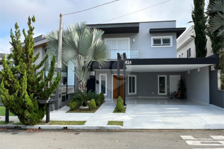 Casa à venda com 4 suítes no condomínio Altos da Serra Vi, São José dos Campos - SP