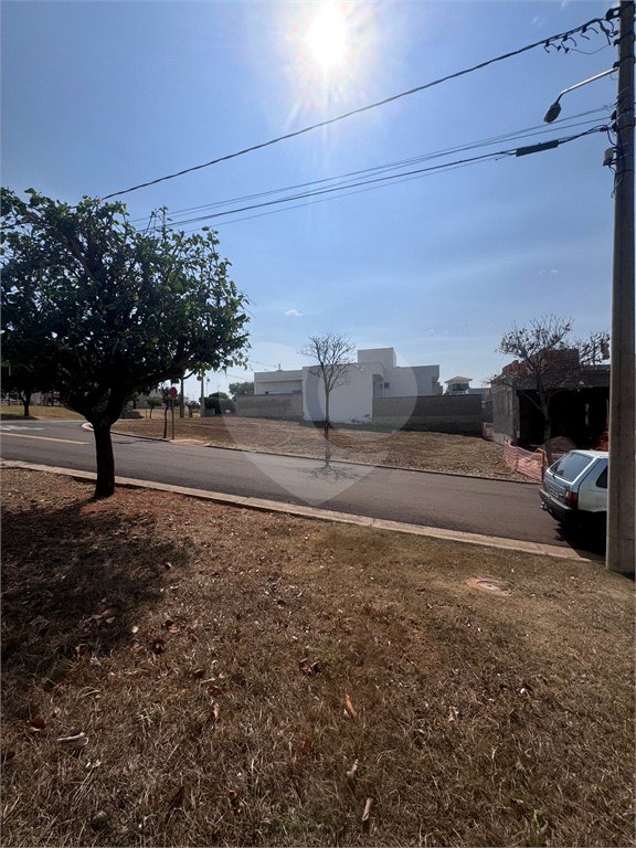 Terreno à venda em Residencial Village Damha II, Araraquara, SP