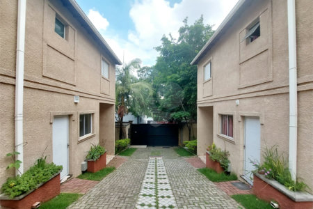 Casa para alugar com 2 suítes no condomínio Residencial Atucuri, São Paulo - SP