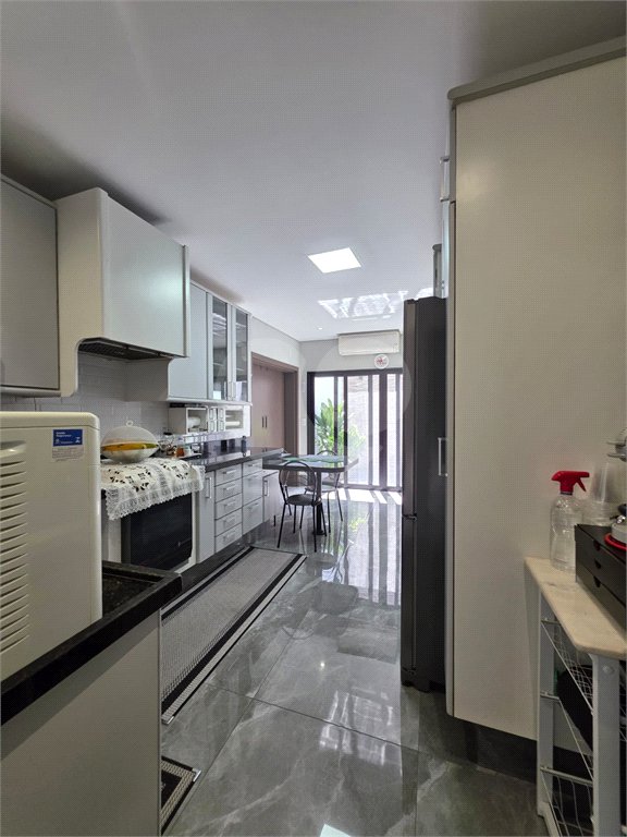 Casa Térrea à venda com 4 quartos, sendo 2 suítes, em Vila Avaí, Indaiatuba, SP