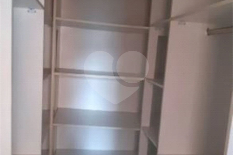 Sobrado à venda com 3 quartos, sendo 1 suíte, em Jaraguá, São Paulo, SP