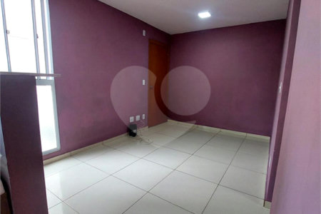 Apartamento à venda com 2 quartos em Parque Santa Rosa, Suzano, SP