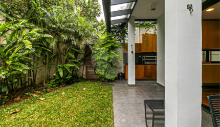Casa à venda ou para alugar com 3 suítes no condomínio Palm Hill, São Paulo - SP