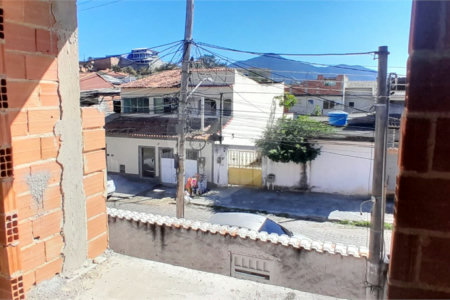 Casa à venda com 2 quartos em Campo Grande, Rio de Janeiro, RJ