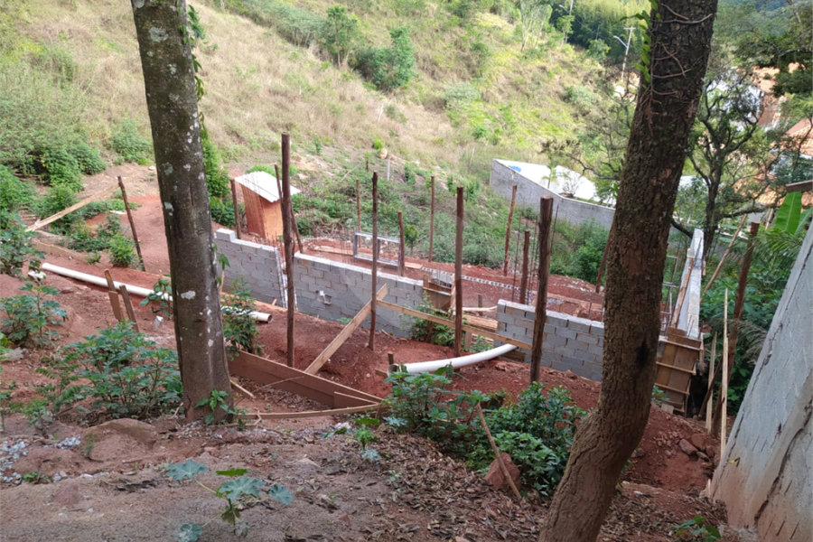 Terreno à venda no condomínio Loteamento Altos da Cantareira, Mairiporã - SP