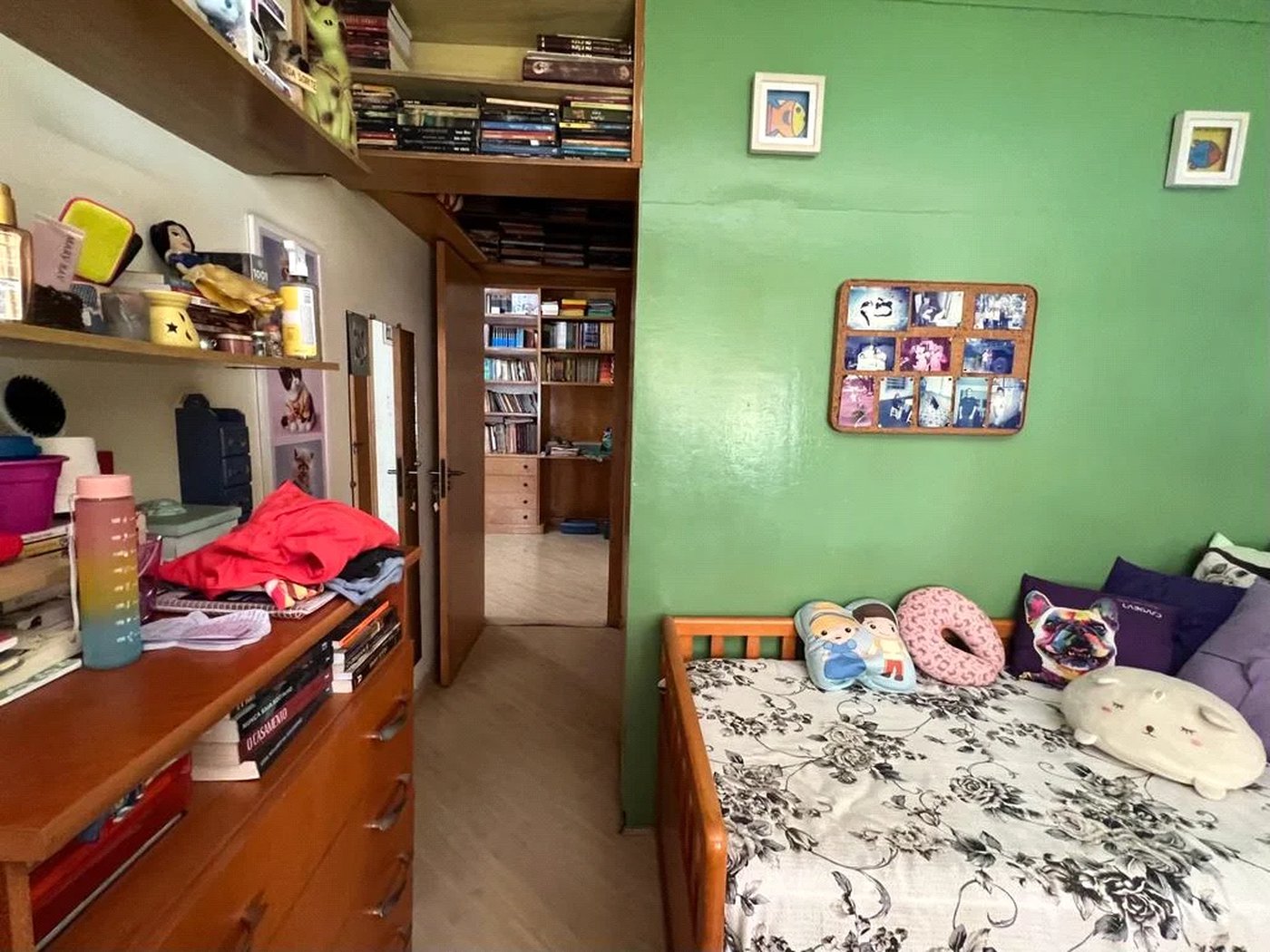 Casa à venda com 4 quartos, sendo 1 suíte, em Jardim das Vertentes, São Paulo, SP