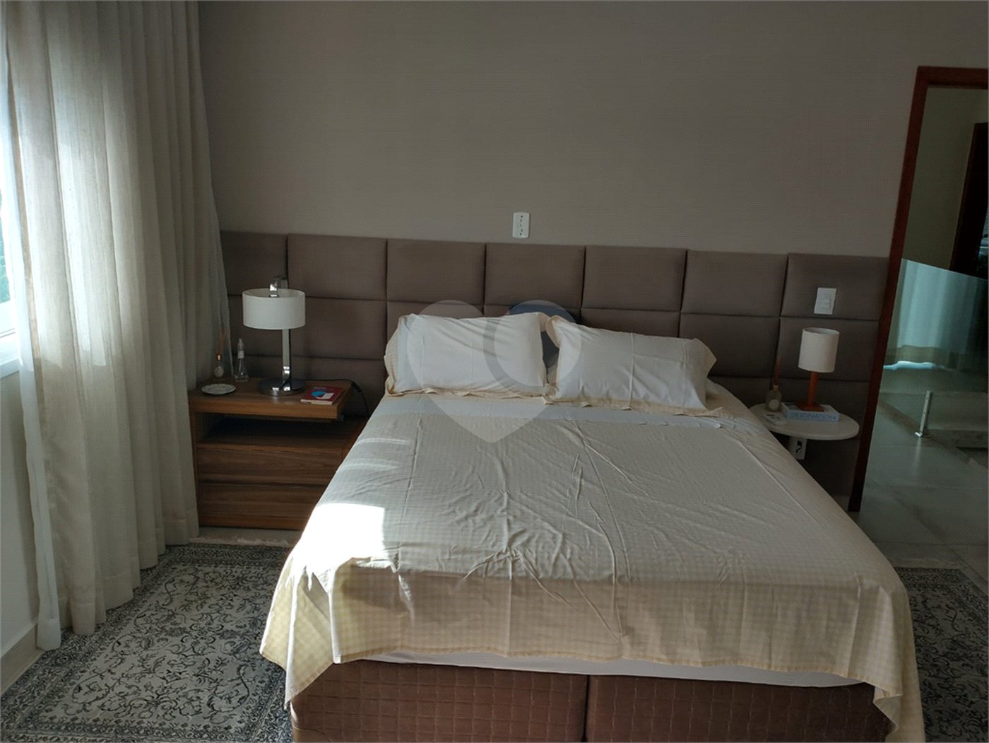 Casa à venda com 3 suítes no condomínio Residencial Central Parque, Salto - SP