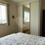 Apartamento amplo com 02 dormitórios, 01 suíte