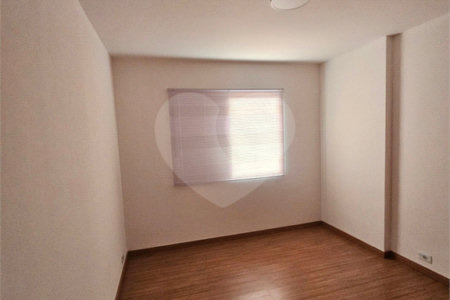 Apartamento à venda com 2 quartos, sendo 1 suíte,  em Santo Amaro, São Paulo, SP