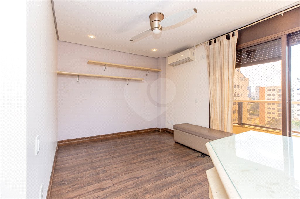 Apartamento à venda com 4 quartos, sendo 2 suítes, em Brooklin, São Paulo, SP