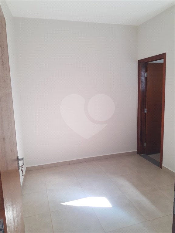 Casa à venda com 4 quartos em Lopes de Oliveira, Sorocaba, SP