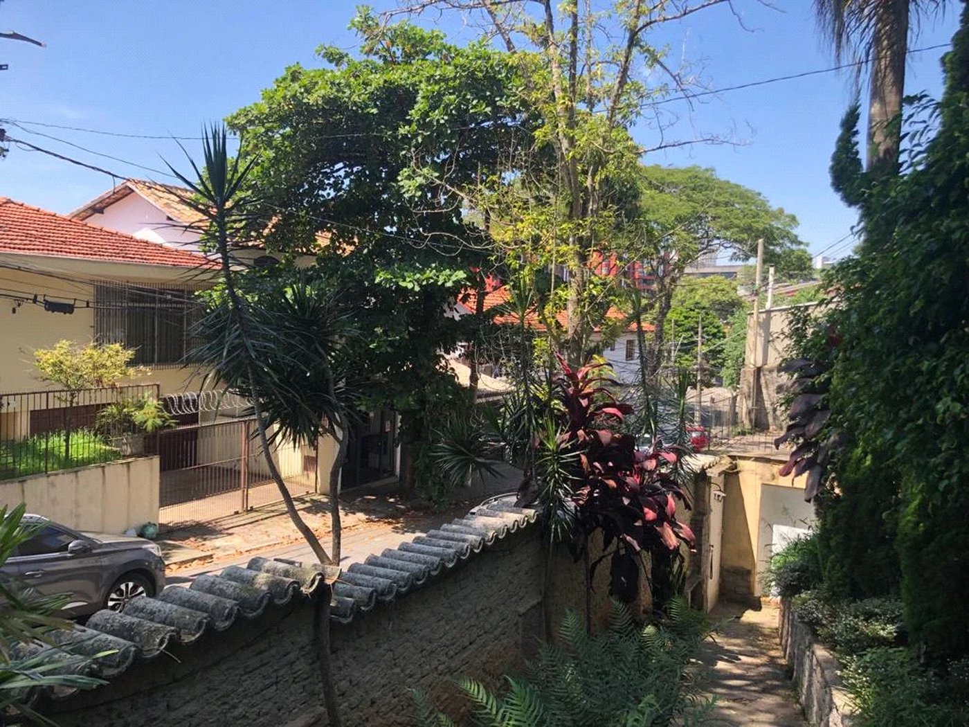 Casa à venda com 4 quartos, sendo 1 suíte, em Jardim Colombo, São Paulo, SP