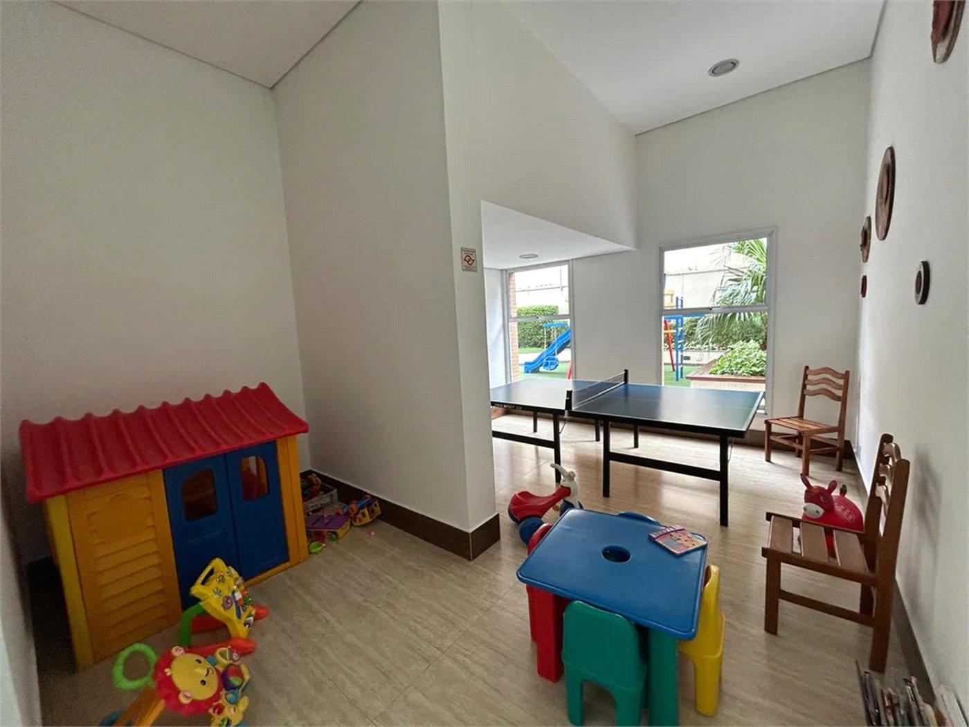 Apartamento à venda com 2 quartos, sendo 1 suíte,  em Vila Romana, São Paulo, SP