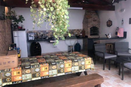Apartamento à venda com 3 quartos, sendo 2 suítes,  em Jardim Camila, Mogi das Cruzes, SP