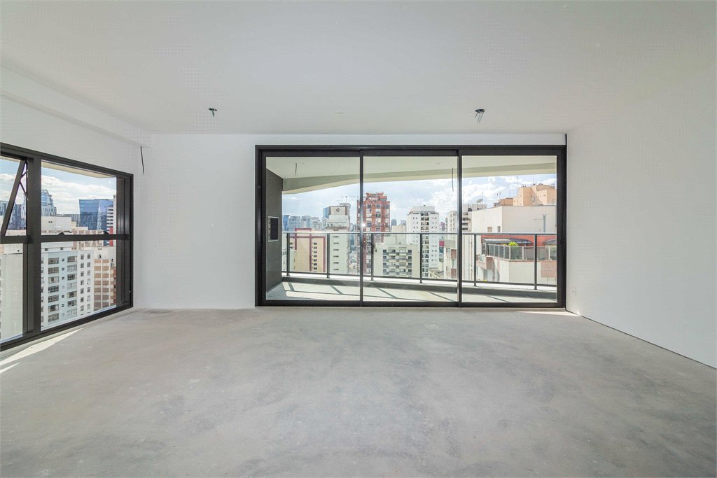 Apartamento à venda com 3 suítes em Vila Olímpia, São Paulo, SP