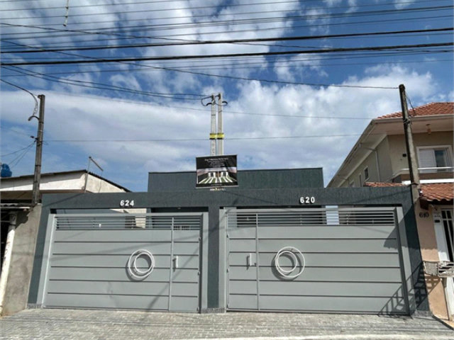 Casa para alugar com 2 quartos, sendo 1 suíte,  em Cidade Nova Arujá, Arujá, SP