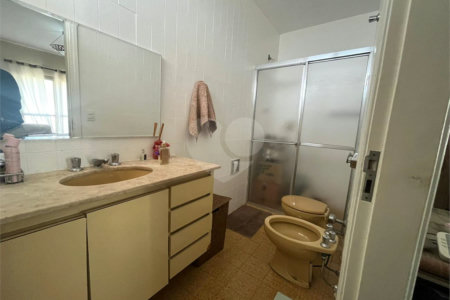 Casa à venda ou para alugar com 2 suítes em Vila Barth, Itapetininga, SP