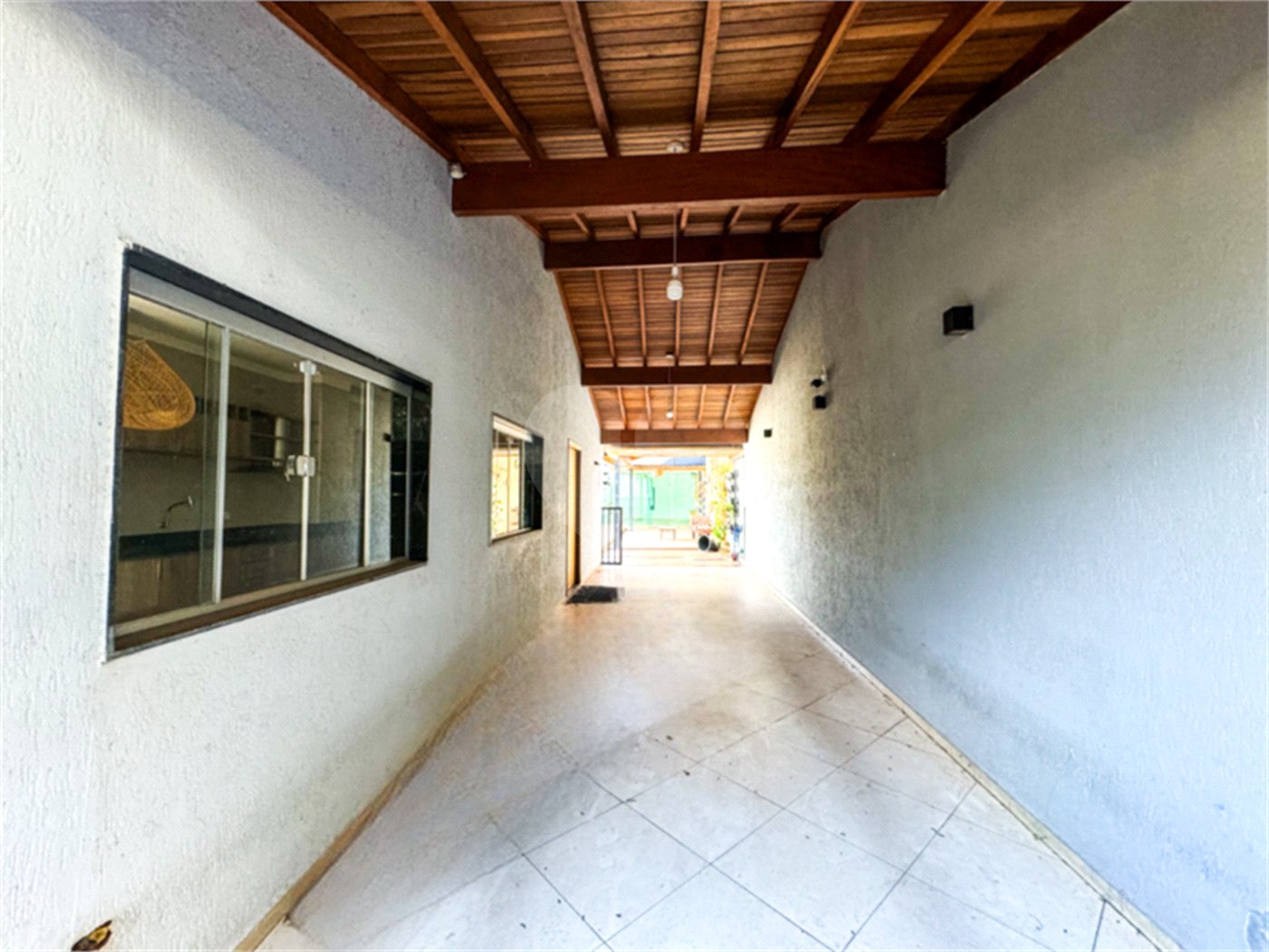 Casa à venda com 3 quartos, sendo 1 suíte, em Jardim Paranapunga, Três Lagoas, MS