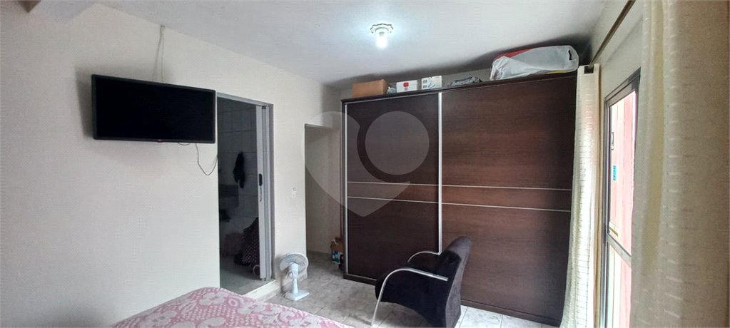 Sobrado à venda com 3 quartos, sendo 1 suíte,  em Tremembé, São Paulo, SP