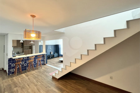 Cobertura à venda com 3 suítes no Centro, Vinhedo, SP